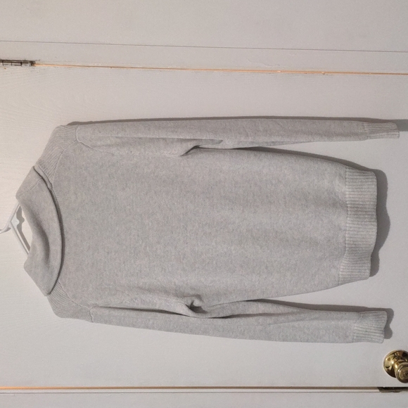 Express sweater - Picture 2 of 3